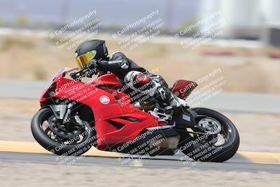 media/Apr-18-2025-CVMA Friday Practice (Fri) [[88baa45499]]/Racer 3/Session 5 (Turn 14 Tip In)/